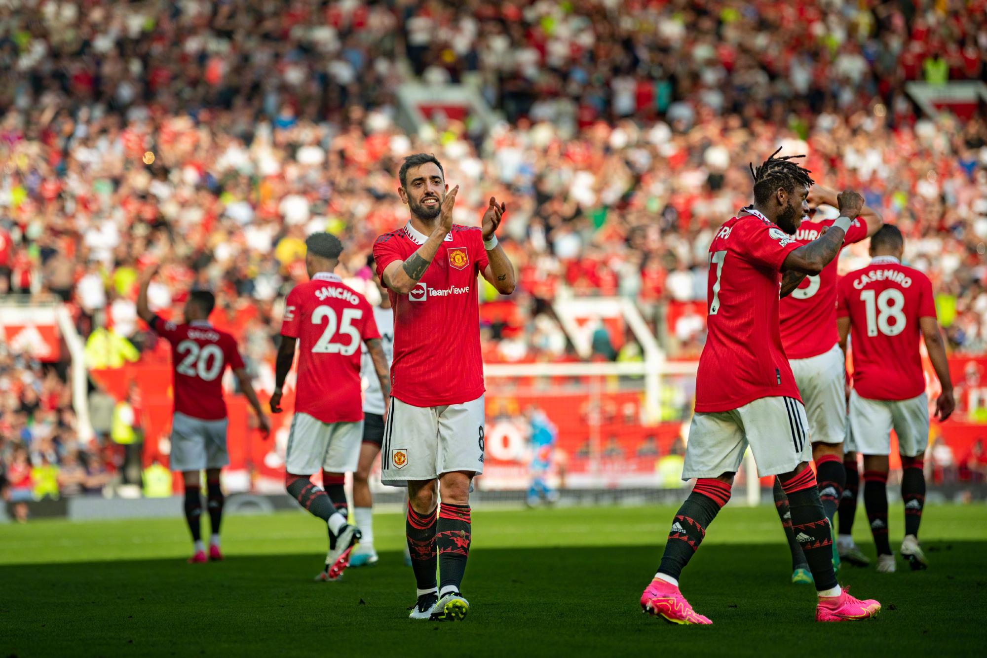 譽世界的中 譽世界的中