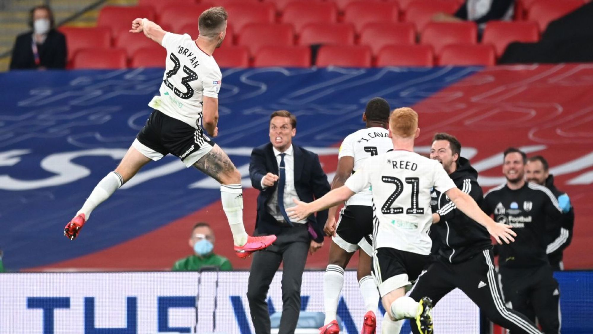 尽管曼联给 尽管曼联给